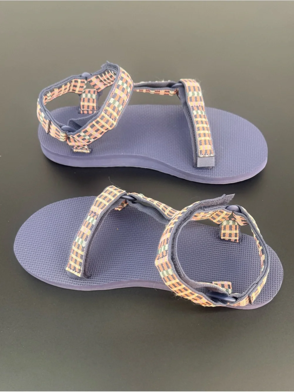 Teva Women Navy and Pink Geometric Strap Sandal Size 10